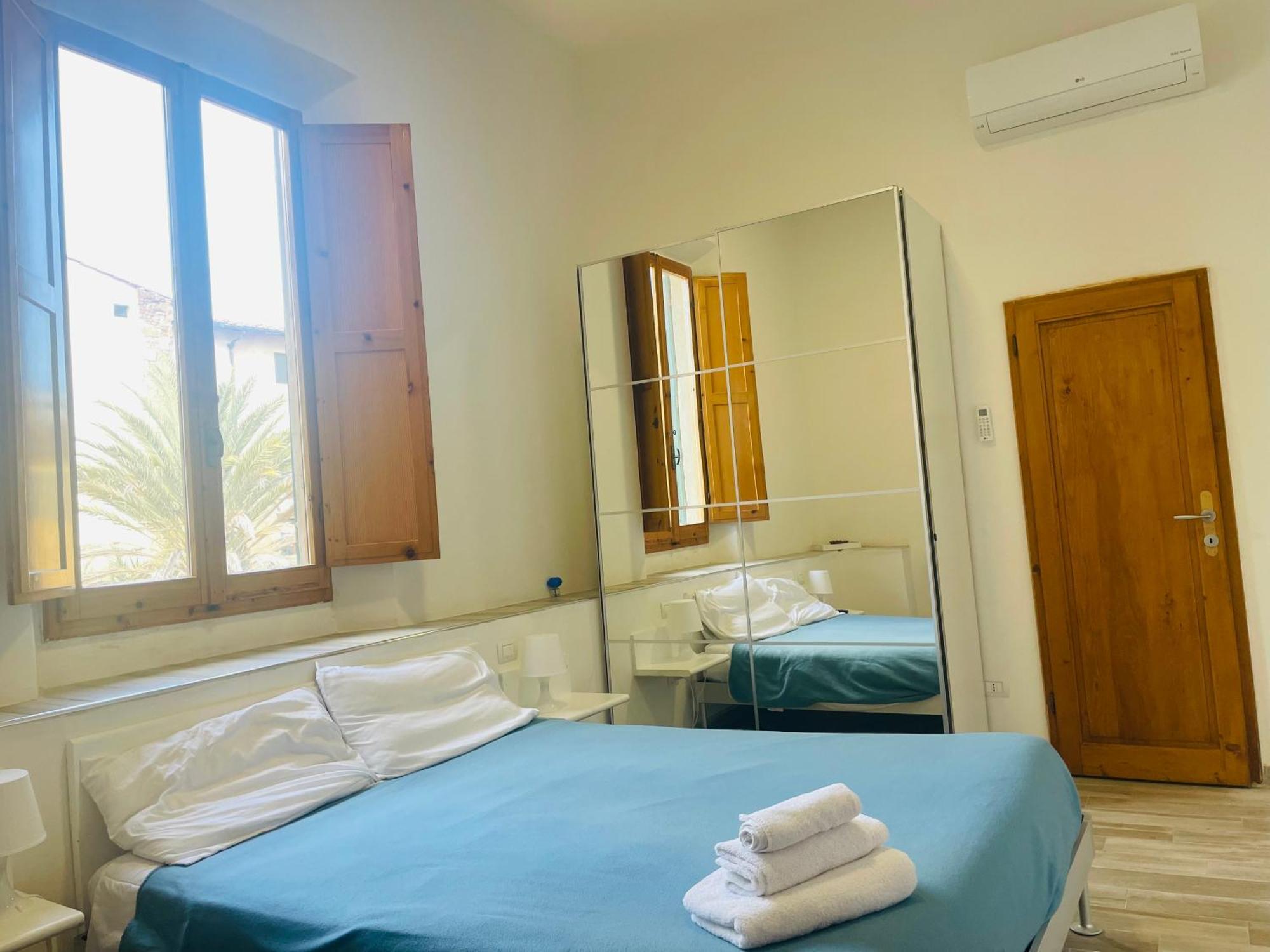 Residenza Cavour Bed & Breakfast Флоренция Екстериор снимка